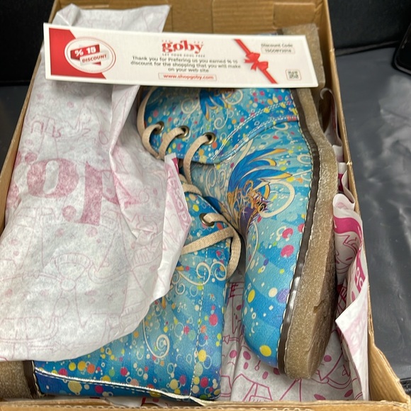 BNIB GOBY Butterly design Ankle boots sizes - Picture 9 of 9